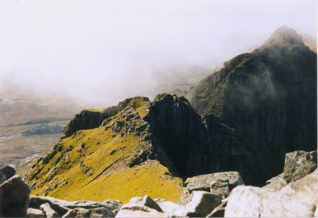 Approaching the pinnacles